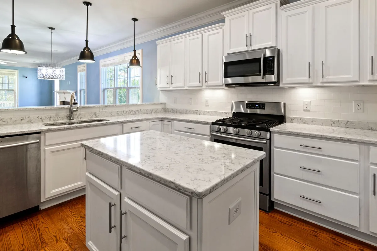 Filth & Squalor Cleanup in Williston Park, NY